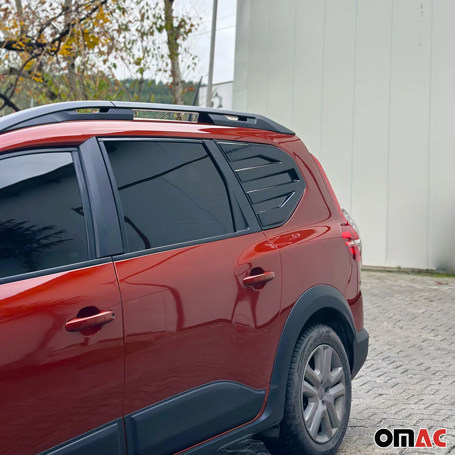 Heckfenster Verkleidung für Dacia Jogger 2022-2026 MPV Schwarz 2 tlg - Image 4