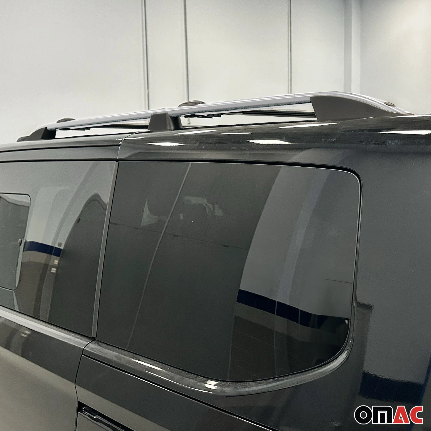 Dachreling Relingträger für VW Transporter T7 2023-2026 L1 kurzer Silber Alu 2x - Image 2
