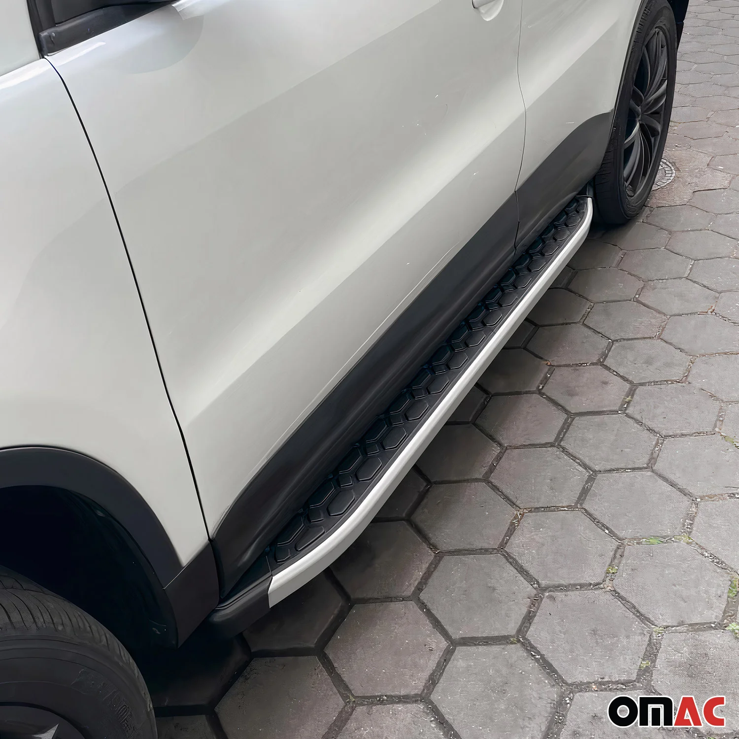 Trittbretter Seitenschweller für MG ZS 2017-2026 Edelstahl Chrom 2 tlg - Image 3